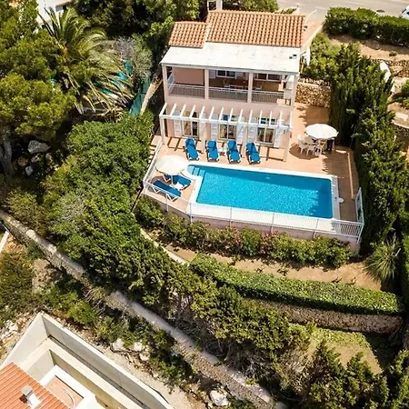 Villa Casa Roman - 3 Bedroom - Beautiful Sea Views - A Private Family *
