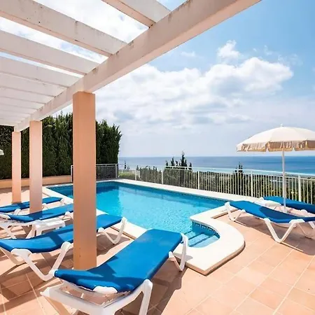 Casa Roman - 3 Bedroom - Beautiful Sea Views - A Private Family Villa *