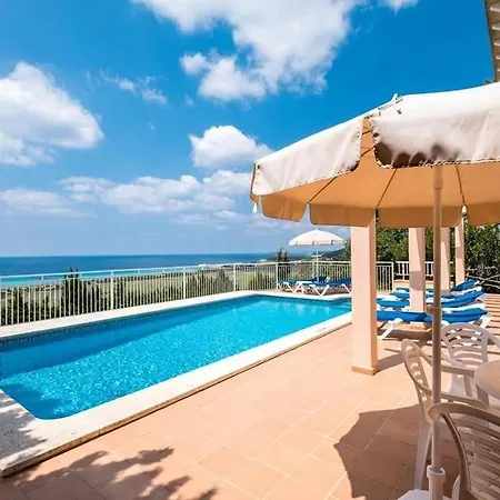 Villa Casa Roman - 3 Bedroom - Beautiful Sea Views - A Private Family Son Bou
