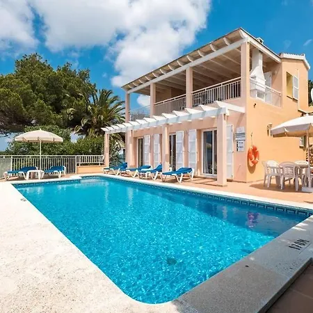 Casa Roman - 3 Bedroom - Beautiful Sea Views - A Private Family *